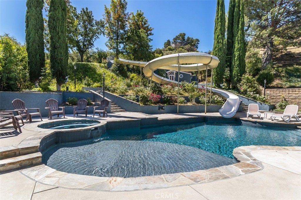 24806 Rosepark Court, Newhall