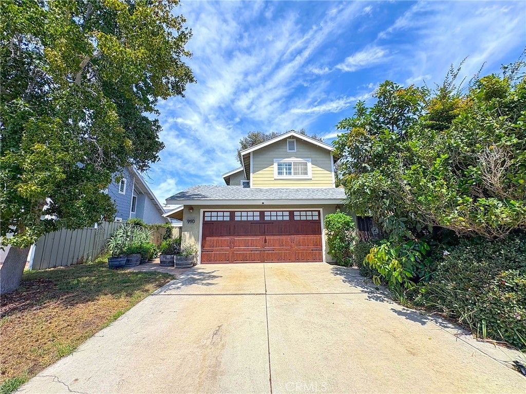 990 Trabuco, Costa Mesa