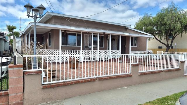 3661 Seabright Avenue, Long Beach