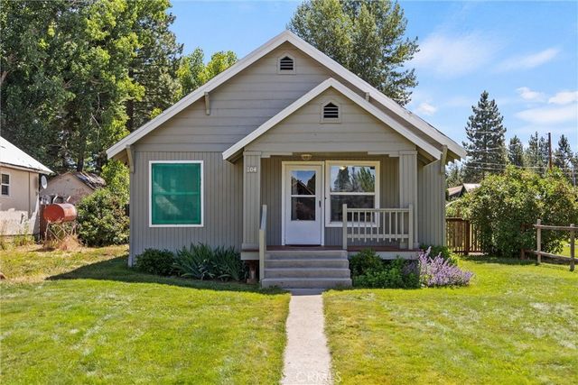 104 Elm, Westwood