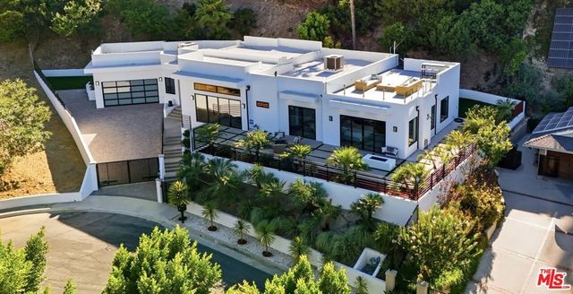 4637 Dunas Lane, Tarzana