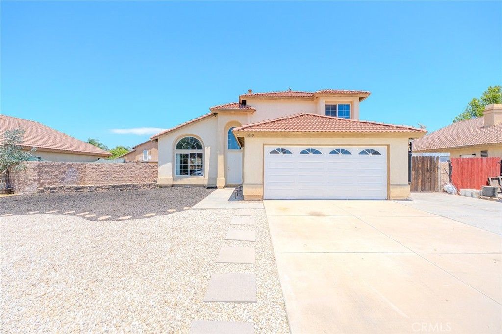1060 Pertano, Hemet