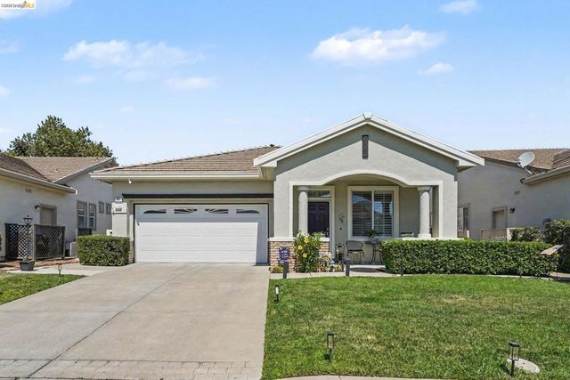 311 Upton Pyne Dr, Brentwood