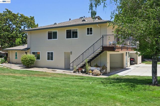 2122 Arroyo Ct # 2, Pleasanton