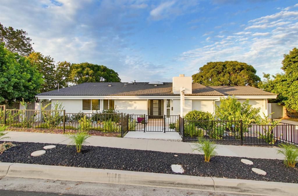 5605 Soledad Mountain Rd, La Jolla