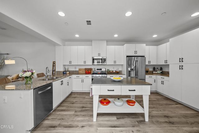 731 Forest Park Boulevard, Oxnard