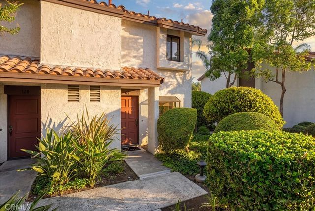 122 Kauai, Placentia
