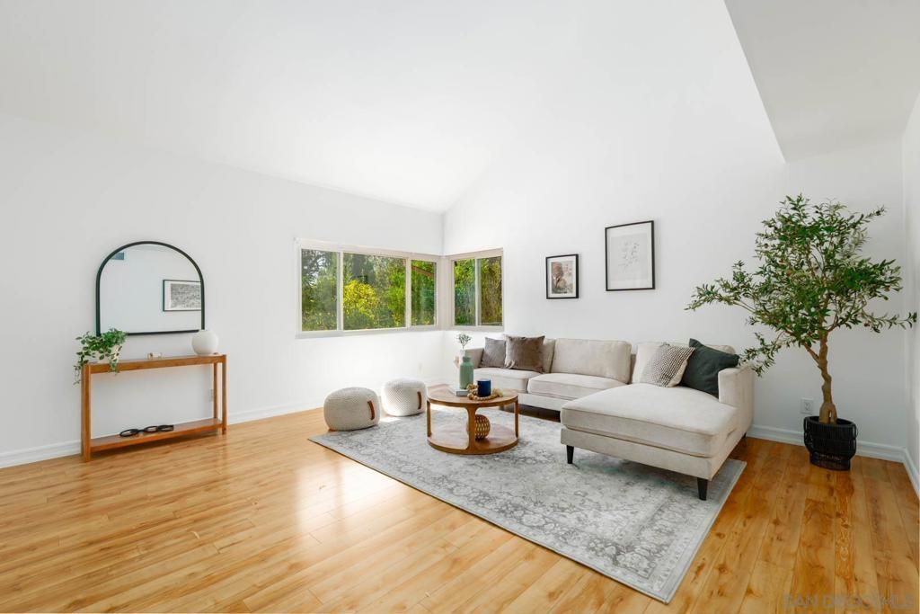 15625 Paymogo, San Diego