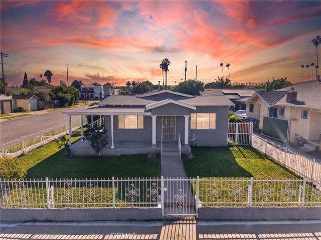 5157 Arlington Avenue, Los Angeles