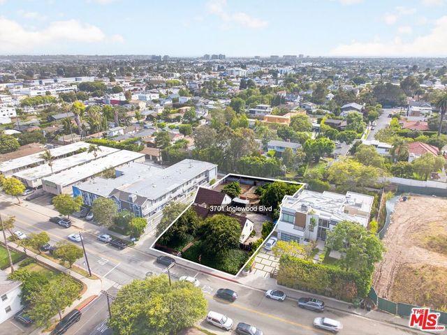 3701 Inglewood Boulevard, Los Angeles