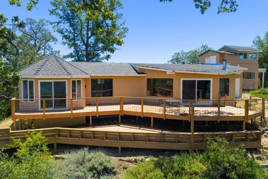 39700 Laurel Springs Road, Carmel Valley