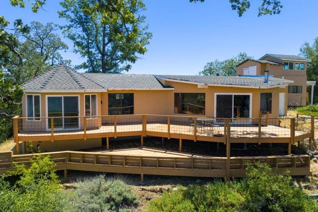 39700 Laurel Springs Road, Carmel Valley