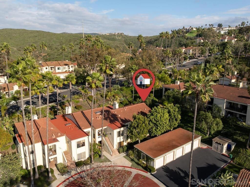 7301 Calle De Fuentes, Carlsbad