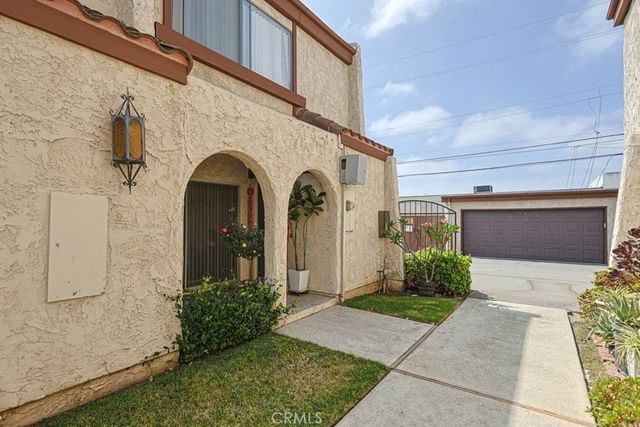 1316 Elm # 9, San Gabriel