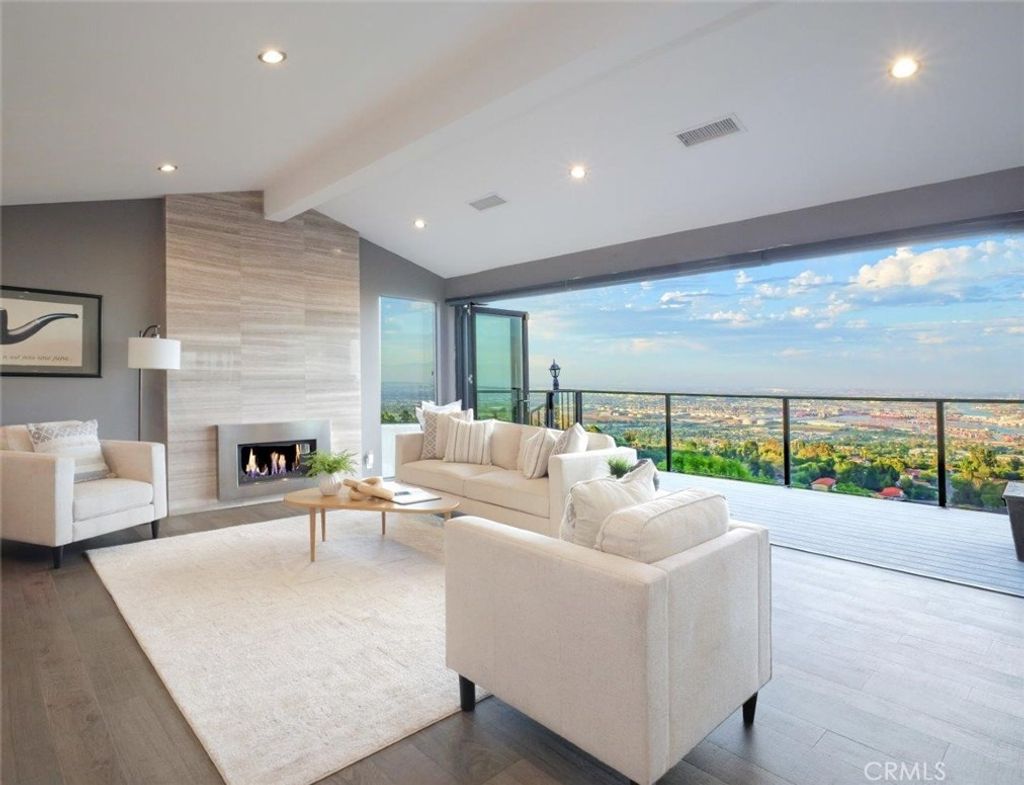 29722 Grandpoint Lane, Rancho Palos Verdes