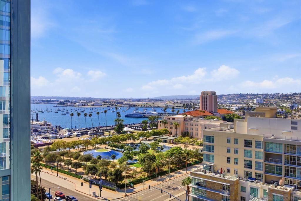 1325 Pacific Hwy # 1305, San Diego