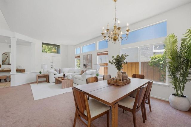12227 Briar Knoll Way, San Diego