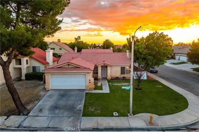 44129 Amherst Lane, Lancaster