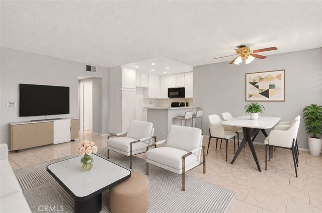 13100 Bromont Avenue # 15, Sylmar