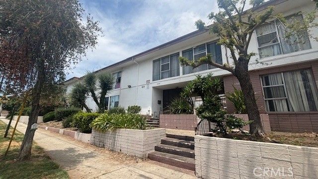 13040 Dronfield # 12, Sylmar