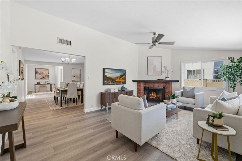 2003 W Willow Avenue, Orange