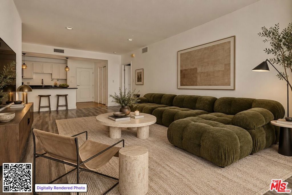 3740 Santa Rosalia Drive # 326, Los Angeles