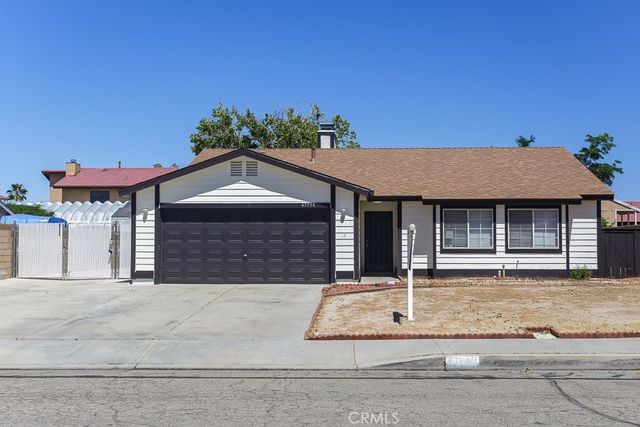 43934 Palm Vista Avenue, Lancaster