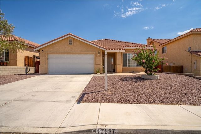 17557 Caprice Way, Victorville