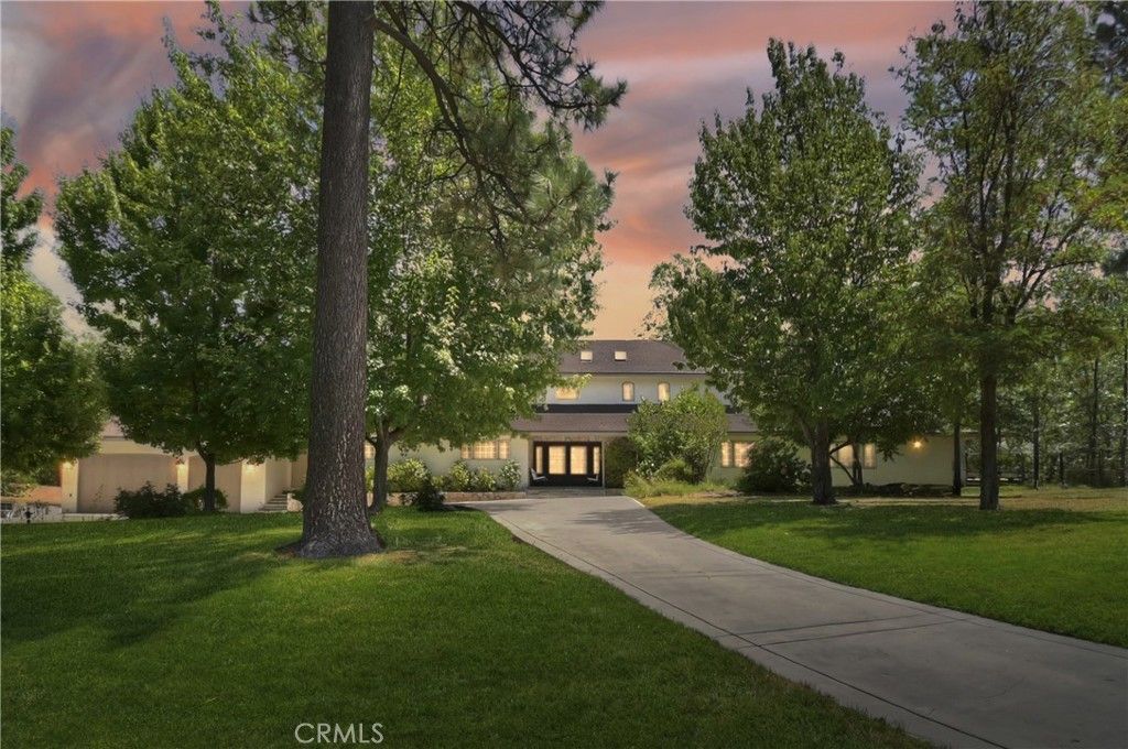 28411 North Shore Road, Lake Arrowhead