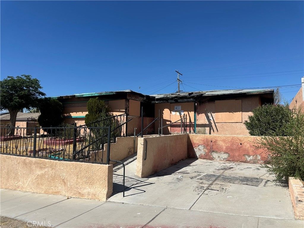 341 S Muriel, Barstow