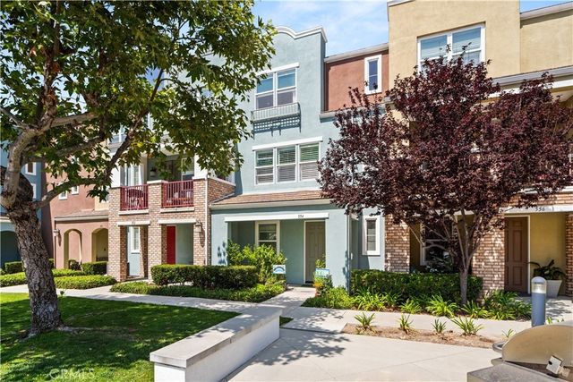 554 N Cabernet, Covina