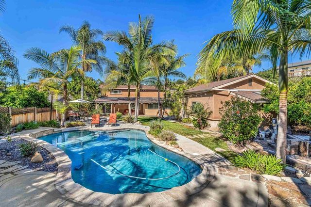 7310 Hamlet Ave., San Diego