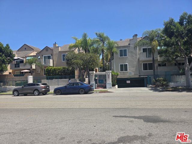 438 E Spruce Avenue # 133, Inglewood