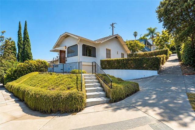 1030 Tyler St, Glendale