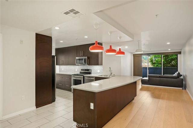 540 S Kenmore Avenue # 203, Los Angeles
