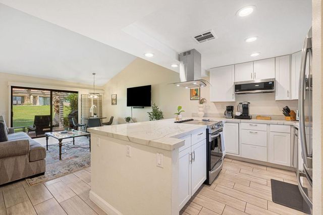 40733 La Costa Circle E, Palm Desert