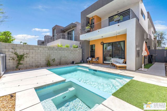 482 Paragon Loop, Palm Springs