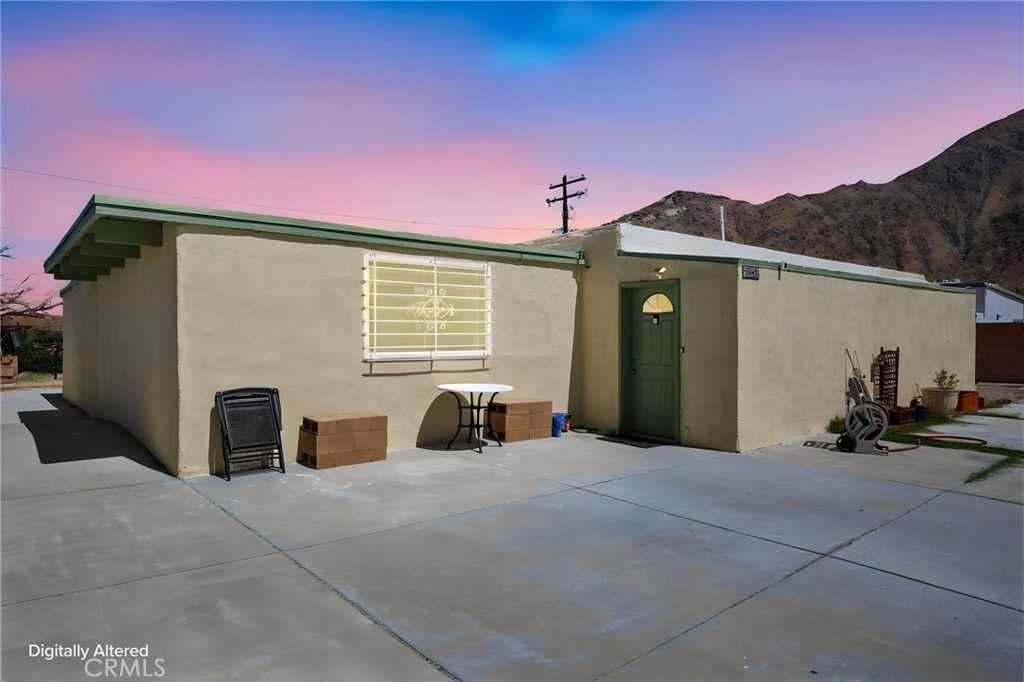15845 La Vida, Palm Springs