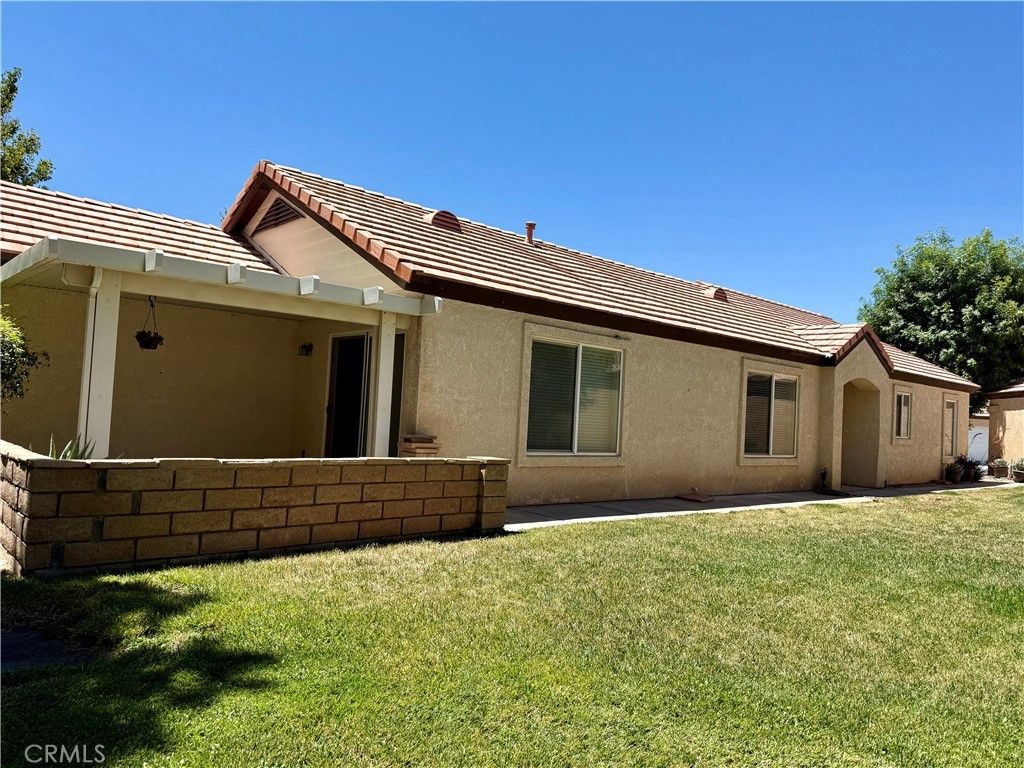 19078 Stoddard, Apple Valley