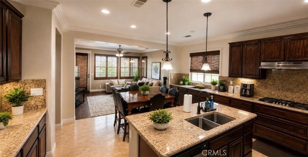3002 Muir Mountain, San Bernardino