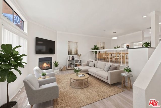 14937 Sherman Way # 2, Van Nuys