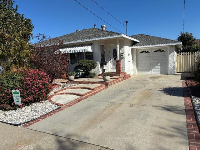 11658 Mitla Avenue, Downey