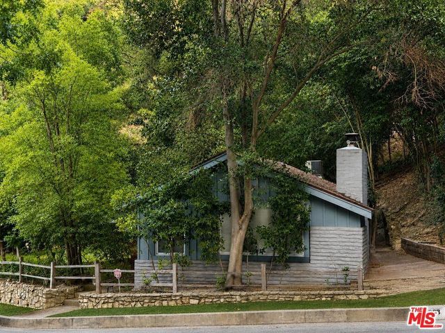3928 Madelia Avenue, Sherman Oaks
