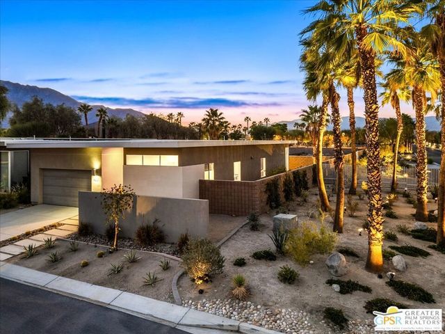 4651 Kellogg Way, Palm Springs