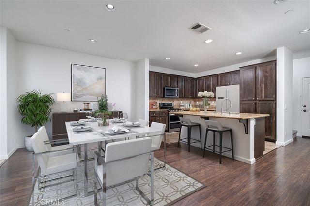 14975 S Highland Avenue # 94, Fontana