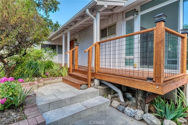 2637 Lakeshore Boulevard, Lakeport