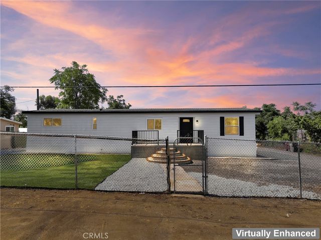 21133 Kinney, Perris