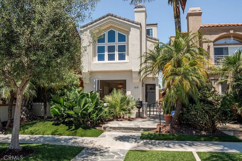 519 10th, Huntington Beach