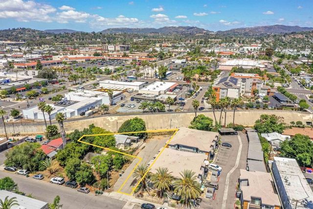 411 Waverly, Escondido