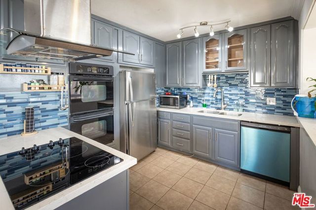1706 W 124th Street, Los Angeles